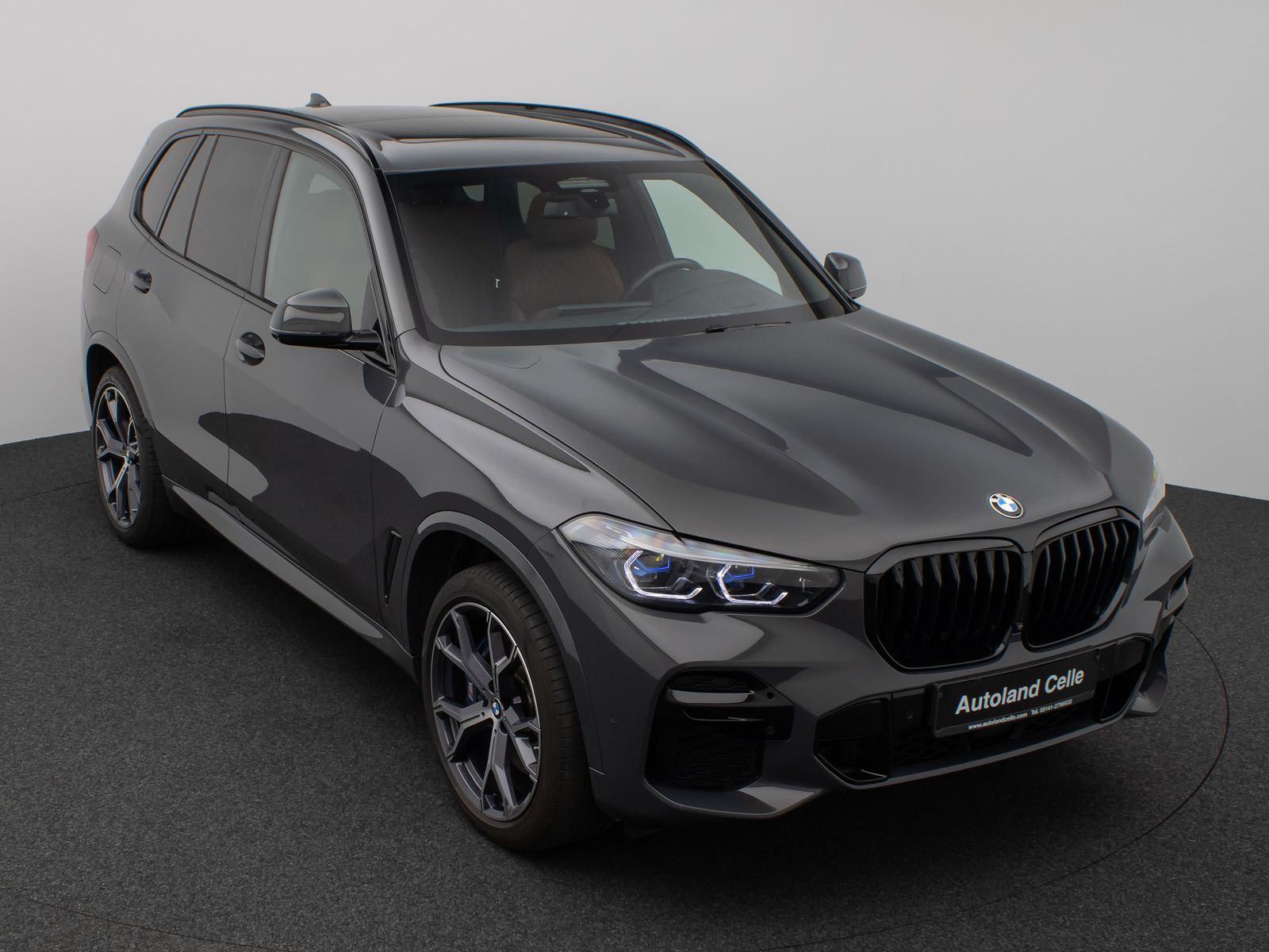 Fahrzeugabbildung BMW X5 xD40d M Sport 360°Panorama Laser HUD B&W AHK