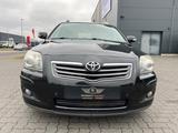 Toyota Avensis Kombi 2.2 D-C*STANH*SH*AHK*TEMPO*TÜV NEU - Toyota Avensis aus 2008: Kombi
