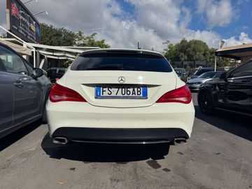 Mercedes CLA 200 - 4