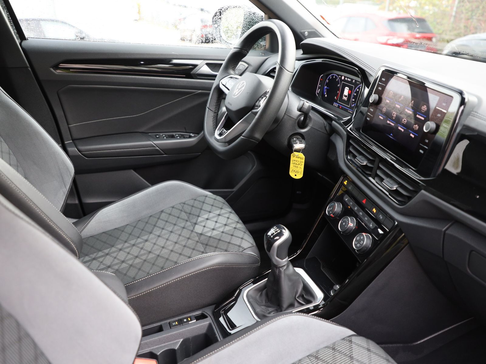 Volkswagen T-Roc - Bild 28