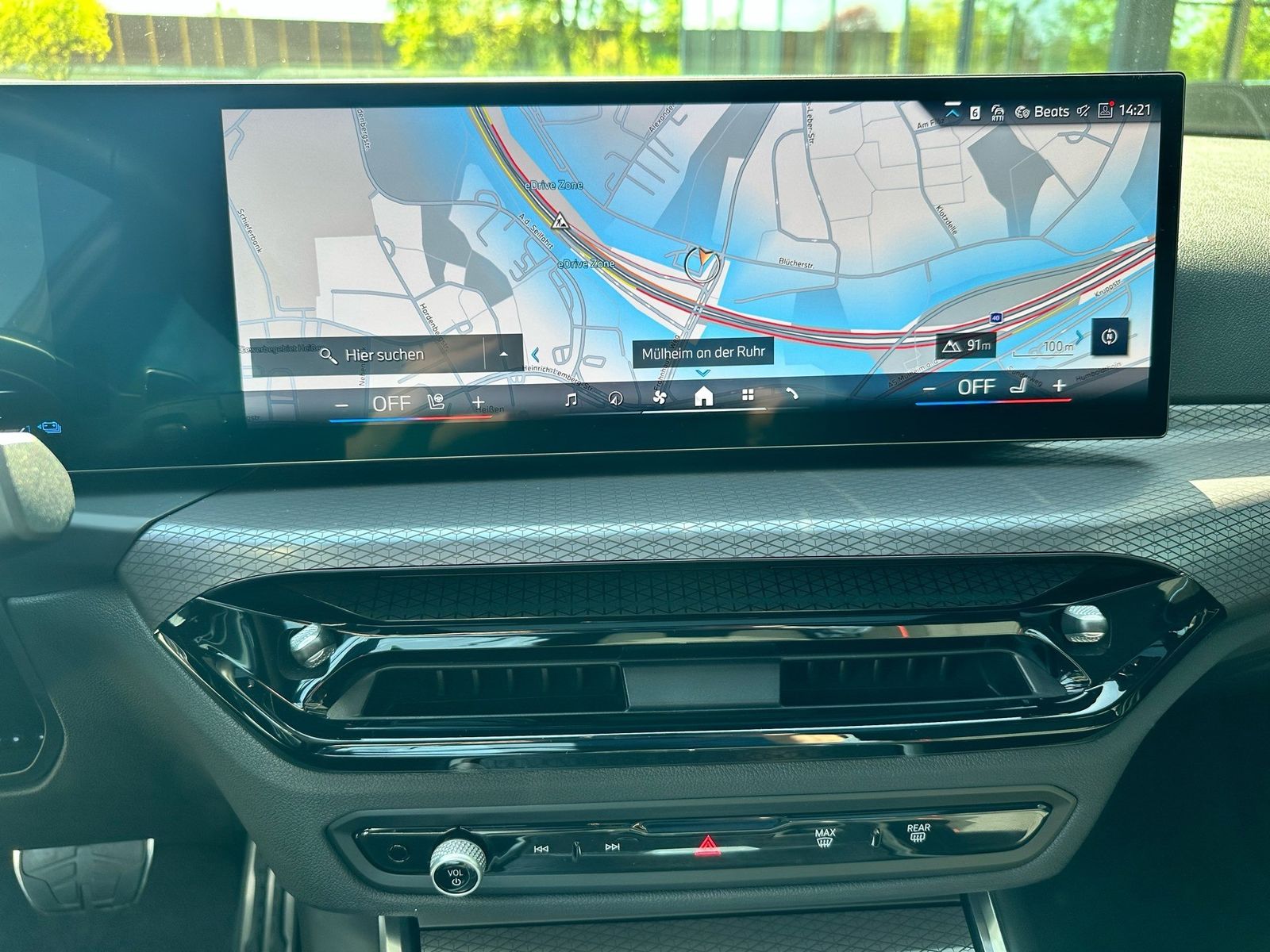BMW 330 - Bild 10