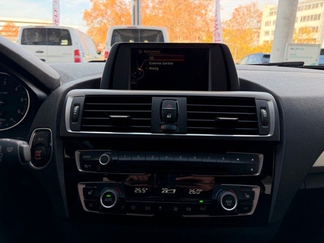 Fahrzeugabbildung BMW 118d xDrive Advantage 150PS LED/PDC/SHZ!