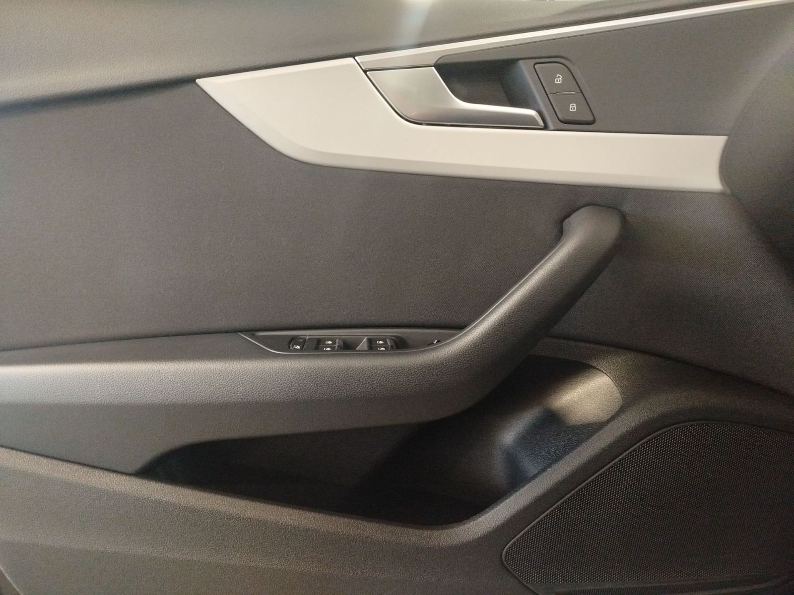 Audi A4 - Bild 8