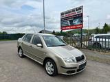 Skoda Fabia 1.4 16V Comfort Sedan - Skoda Fabia: Sedan