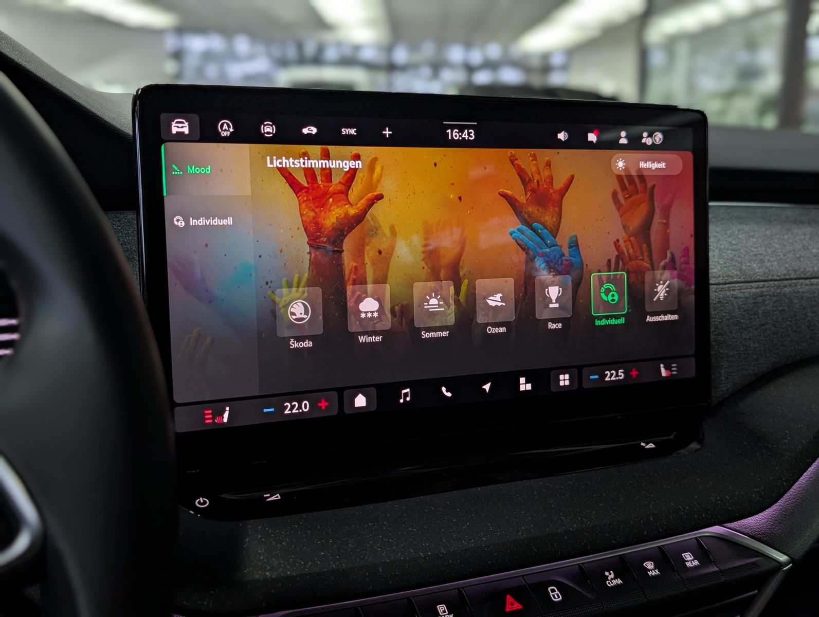 Fahrzeugabbildung SKODA Octavia 1.5 TSI mHEV Style ACC AHK 5J.-Garantie