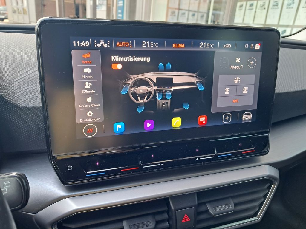 SEAT Leon SP Kombi FR 1.5 eTSI Kamera Navi LED - Bild 25