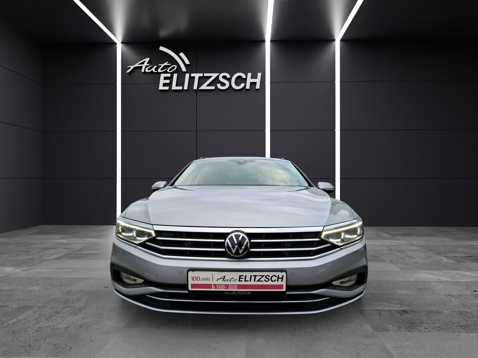 Fahrzeugabbildung Volkswagen Passat Variant TDI Business Matrix Navi ACC RFK