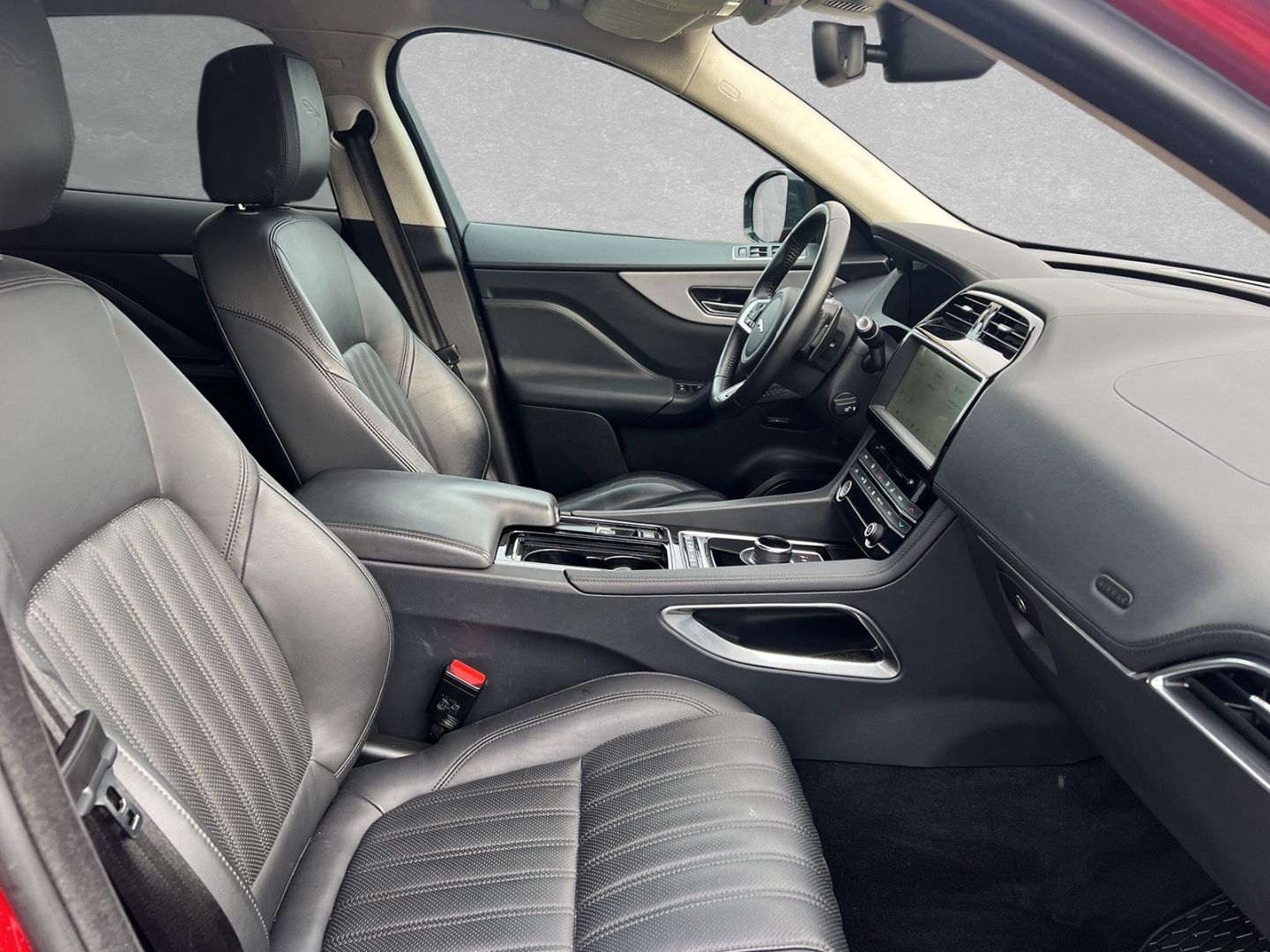 Jaguar F-Pace 25d Portfolio AWD *8f.bereift*DAB*Winter- imagem 3