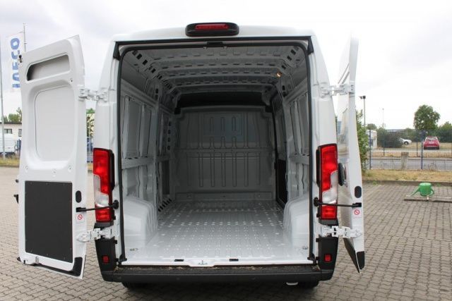 Fahrzeugabbildung Fiat Ducato L4 H2 140 / Heckkamera