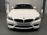BMW Z4 sDrive 28i M Sport /Vollleder/PDC/19 Zoll - BMW Z4 mit Benzin-Antrieb: Weiß, Cabrio