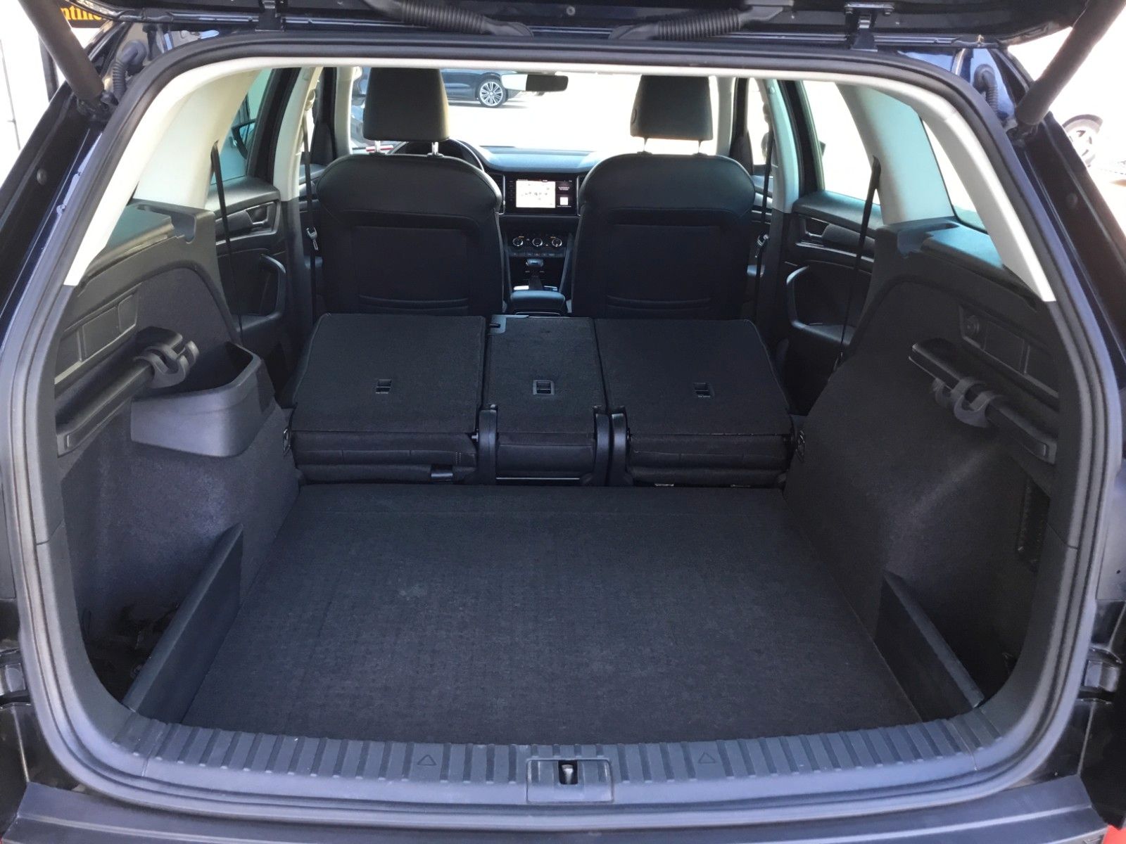 Fahrzeugabbildung SKODA Kodiaq 2.0 TDI DSG SOLEIL+Standh.+Leder+AHK
