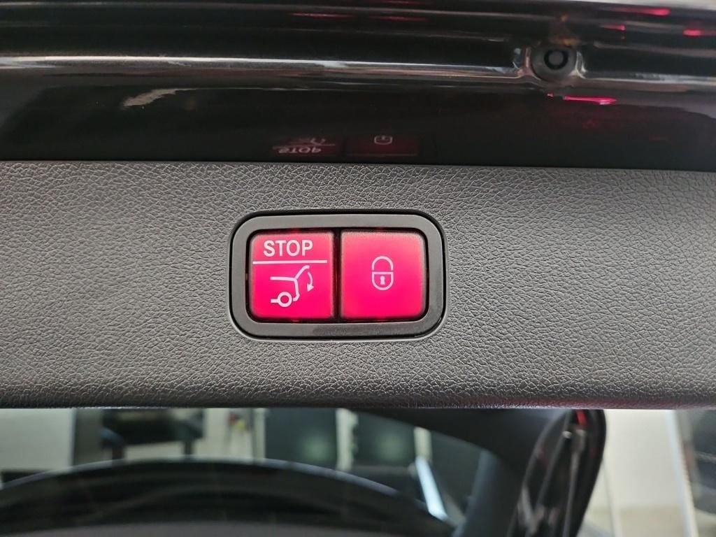 Fahrzeugabbildung Mercedes-Benz E 450 dT 4M Avantg. AHK ACC Sitzklima Pano 360°