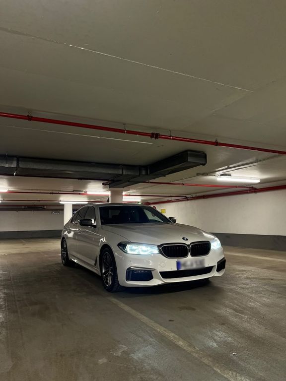 Image of BMW 530