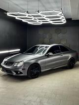 Mercedes-Benz CLK 500 Grand Edition Grand Edition - Mercedes-Benz CLK 500: Coupe