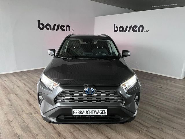 Toyota RAV 4 2.5 4x2 Hybrid Team Deutschland