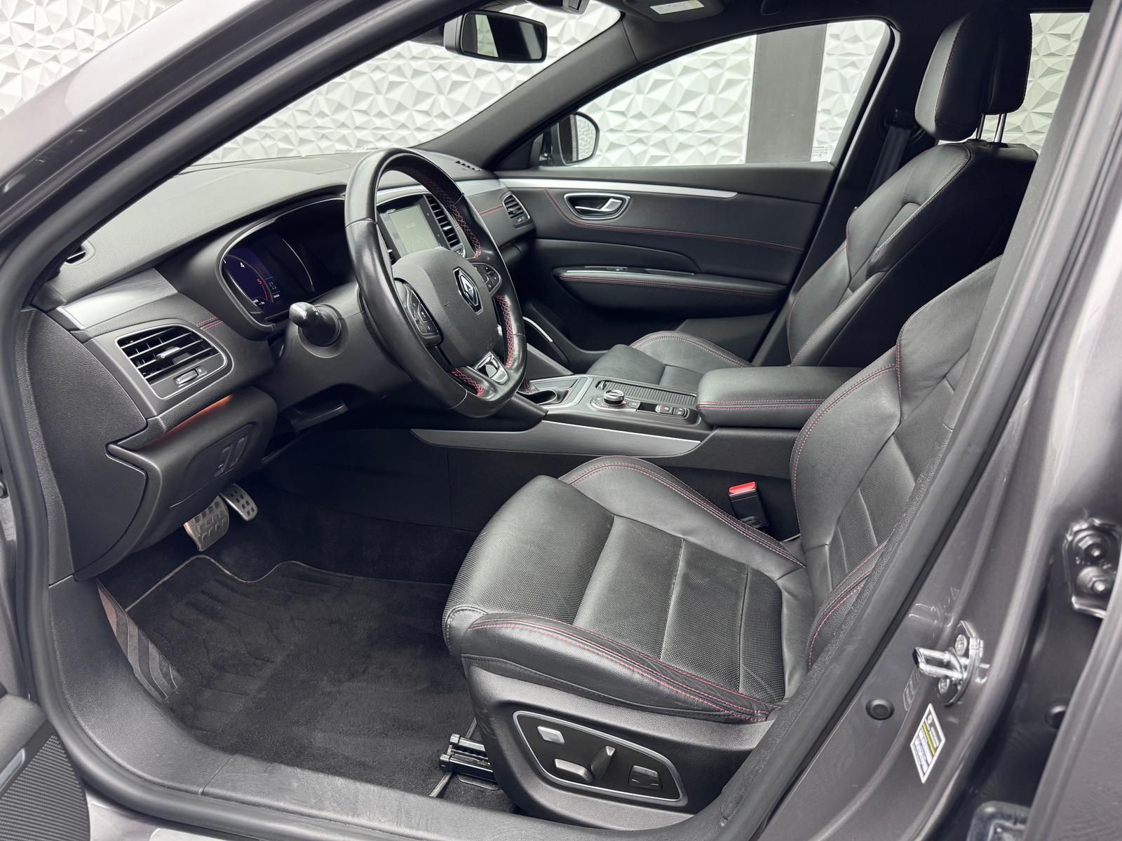 Fahrzeugabbildung Renault LIMITED BLUE dCi 200 EDC/ACC/BOSE/AHK/MASSAGE/DA