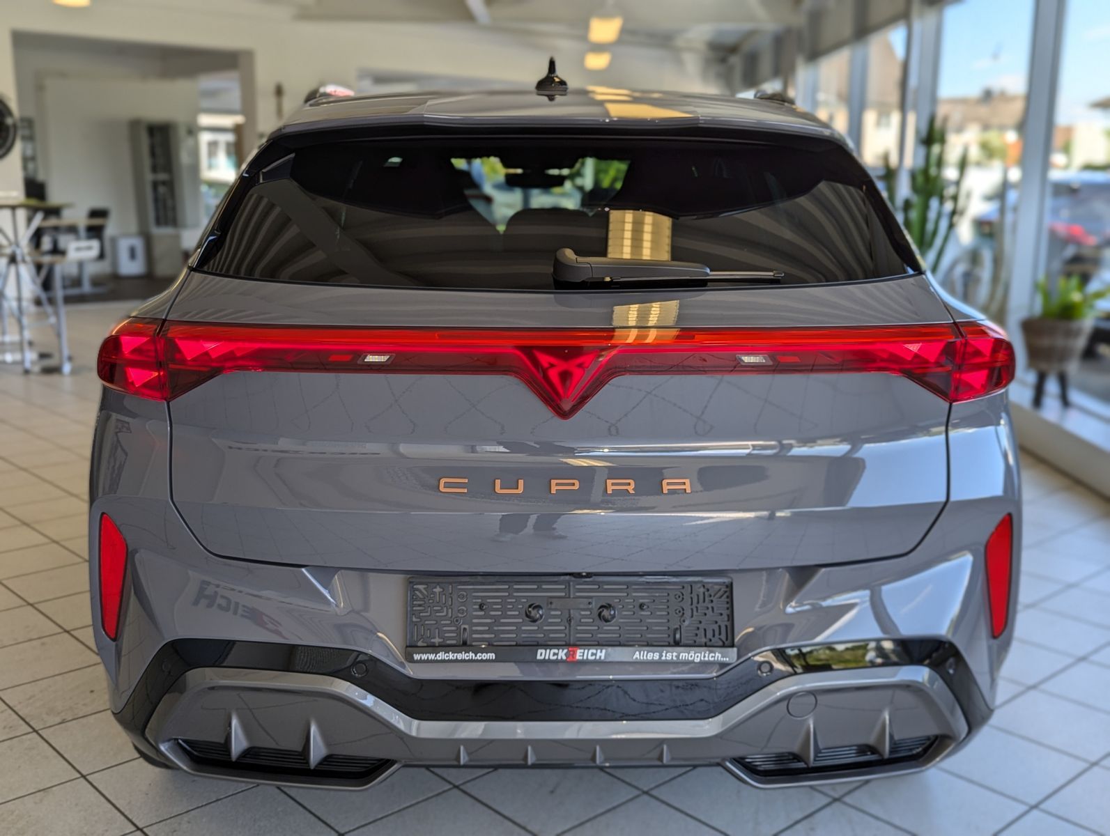 CUPRA Terramar 1.5eTSI HUD DCC Matrix Pano Sennh. 20" - Image 6