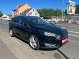 Ford Focus Turnier Titanium 1HAND TÜV NEUUUUU - Ford Focus Gebrauchtwagen Bochum