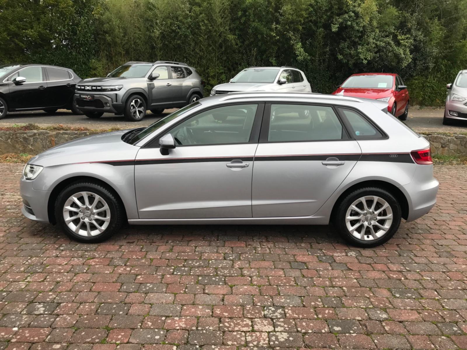 Audi A3 Sportback attraction*Automatik*Sitzhz*