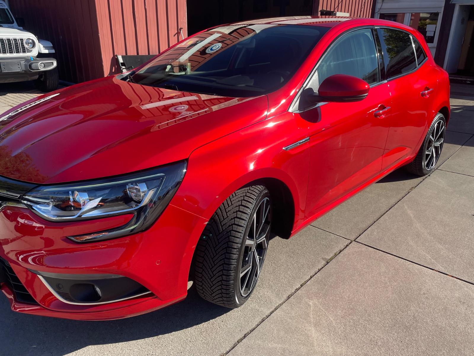 Renault Megane IV 1,3 Limo/Navi/Klima/Kamera/LED/PDC