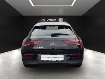 Mercedes CLA 250 Shooting Brake - 10