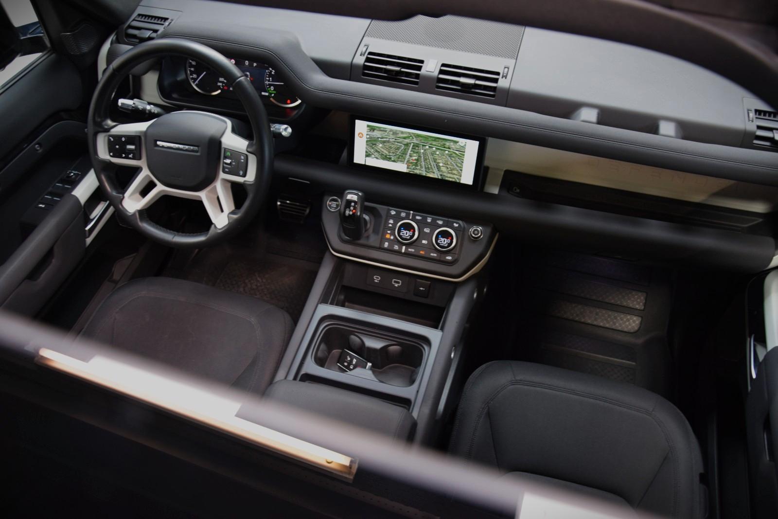 Land Rover Defender 110 Hybrid P400e Navi|1e Hand|Panorama