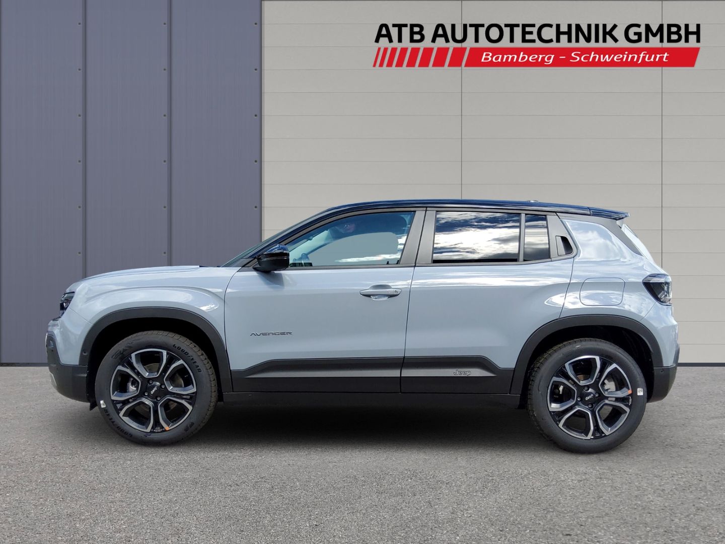 Fahrzeugabbildung Jeep Avenger Summit Sonderlack SHZ, 360°Sensoren, Key