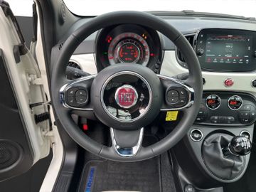 Fiat 500 Dolce Vita 1,0 Pano+LM+PDC+KlimaA+Carplay
