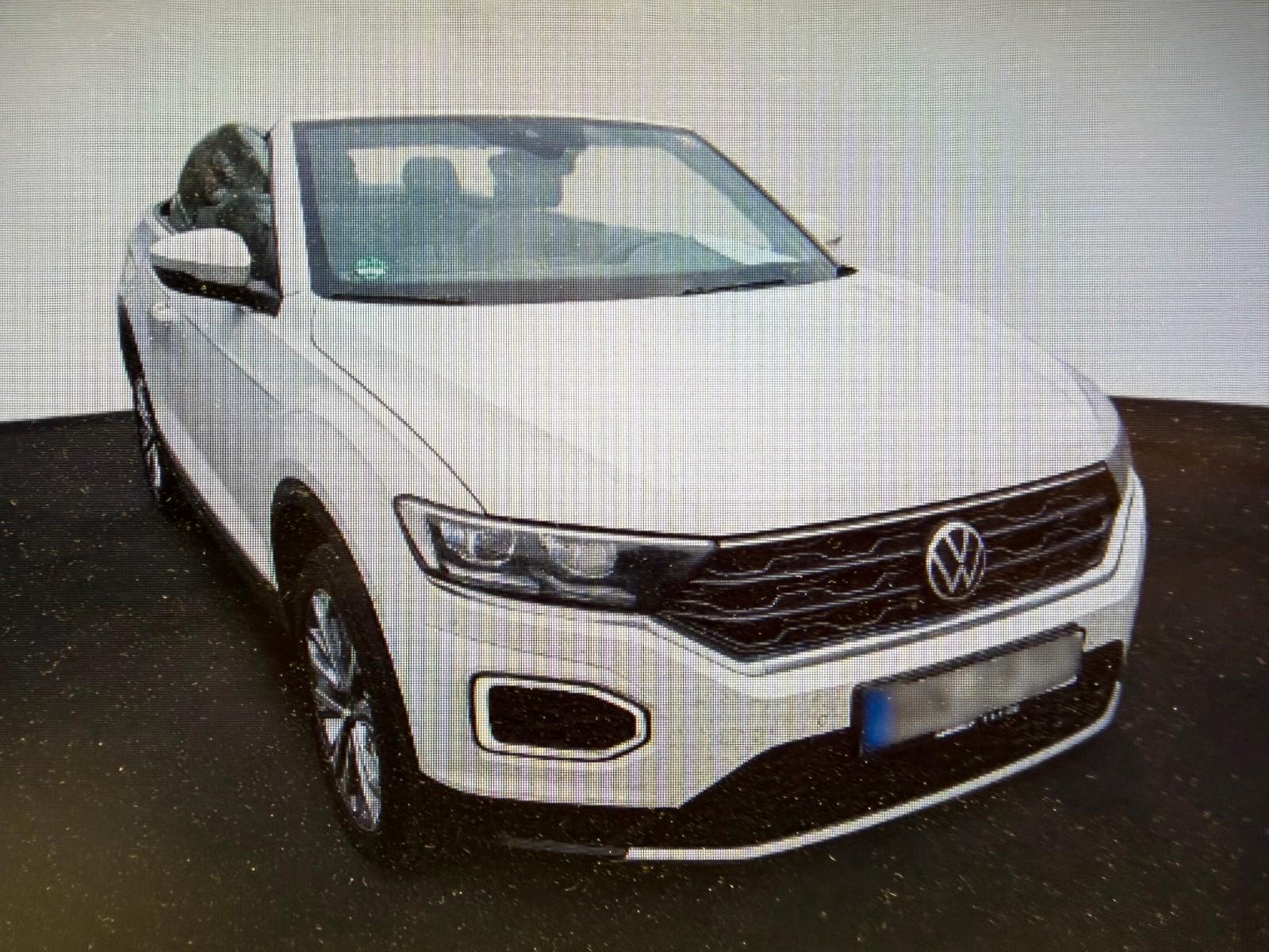 Volkswagen T-Roc Cabrio Style/LED/Navi/ACC/PDC/SHZ/18"/App