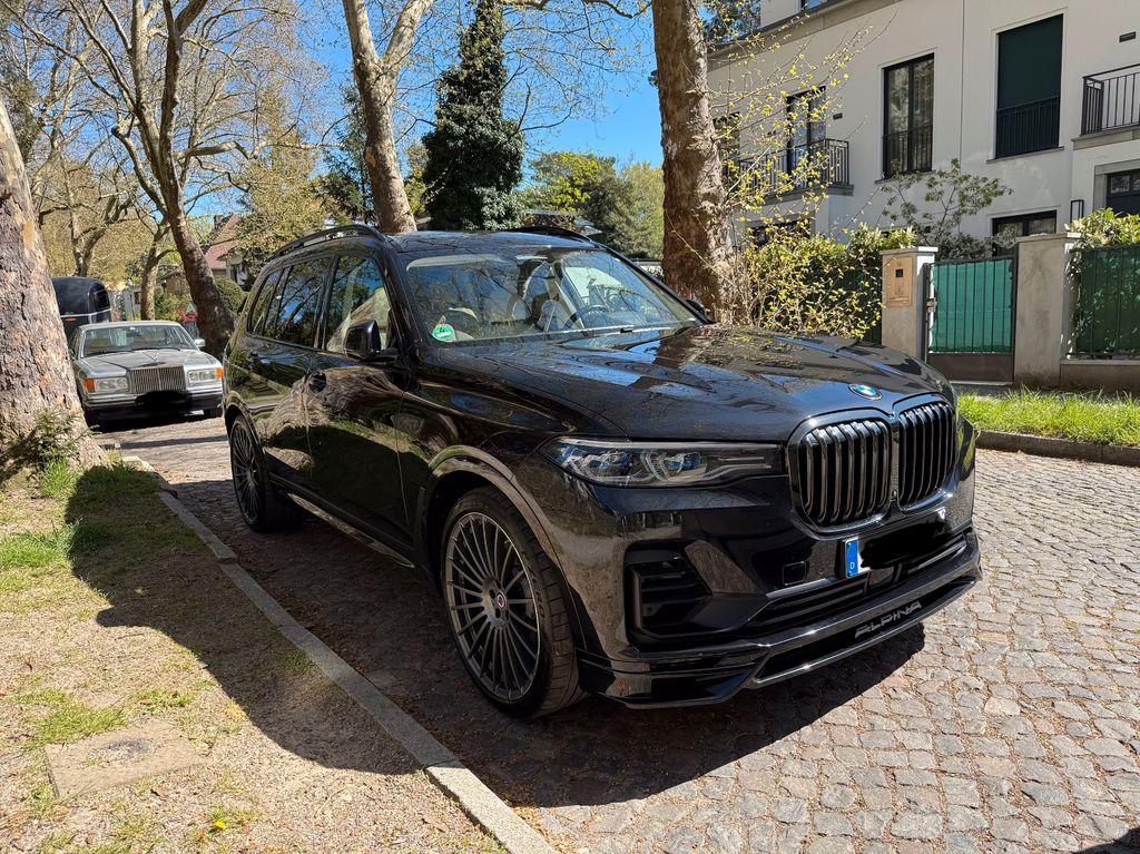 BMW X7 M60