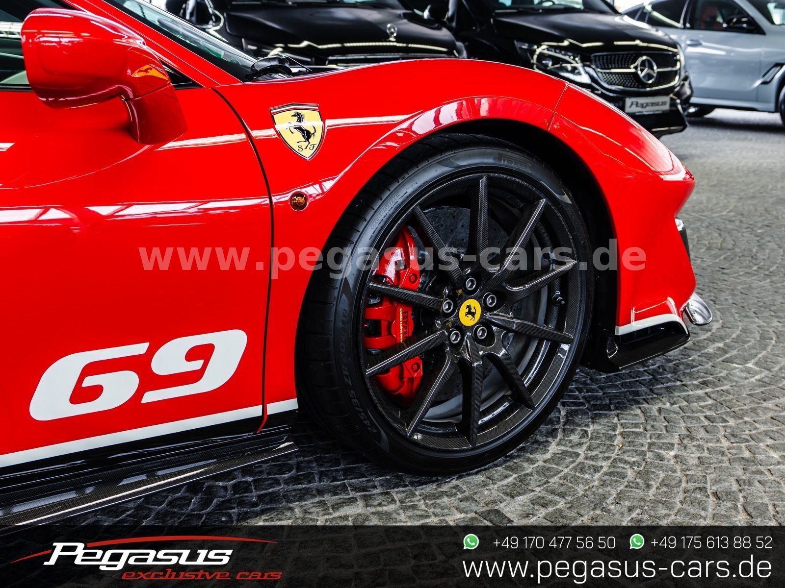 FERRARI 488 Pista - 16