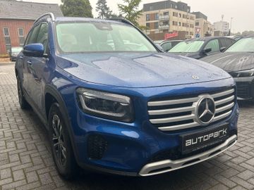 Mercedes GLB 180 - 4