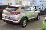 Hyundai Tucson blue Classic 2WD+LED+KAMERA+NAVI+1.HAND - Hyundai TUCSON in Düsseldorf