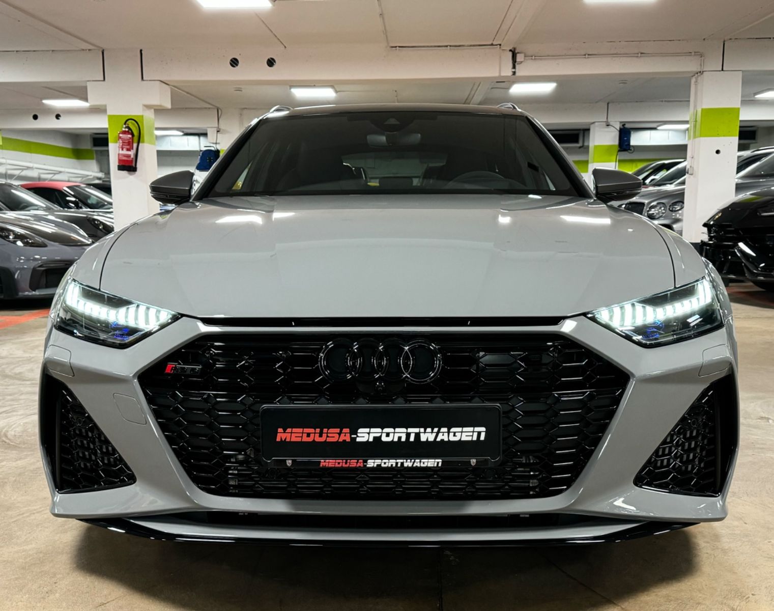 Fahrzeugabbildung Audi RS6 PERFORMANCE CARBON | MATRIX-LED | B&O | PANO