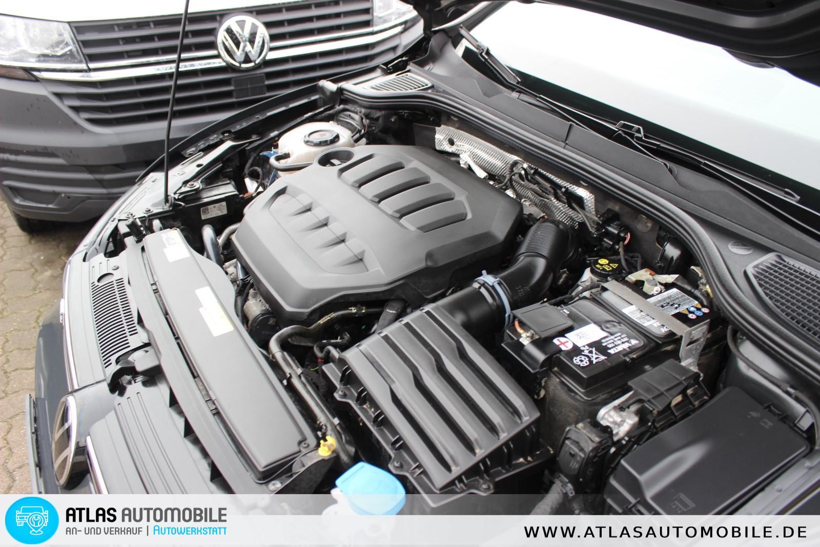 Volkswagen Golf VIII 2.0 TSI OPF DSG R-Line LED V+H=NAVI=AC, миниатюра 19