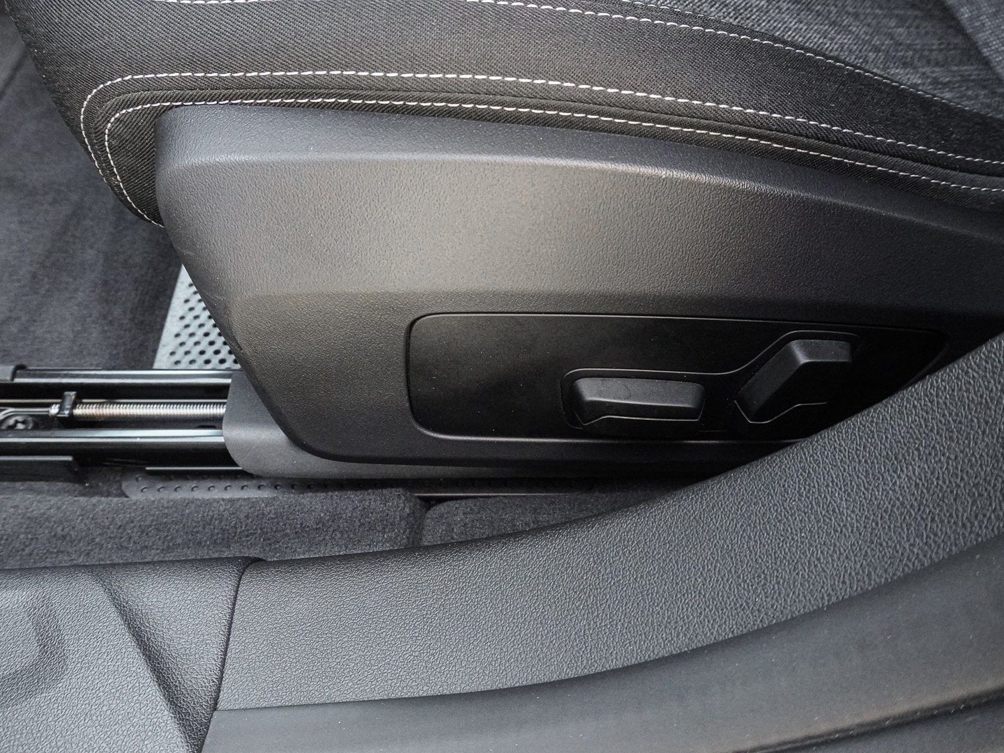 BMW 120 - Bild 16
