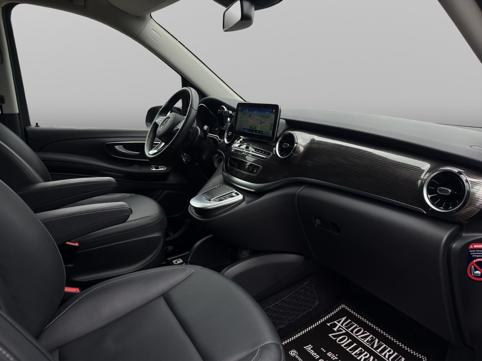 Daumennagel 9 - Mercedes-Benz V 300 d lang 4M. Avantgarde *360°CAM*AHK*DISTRON