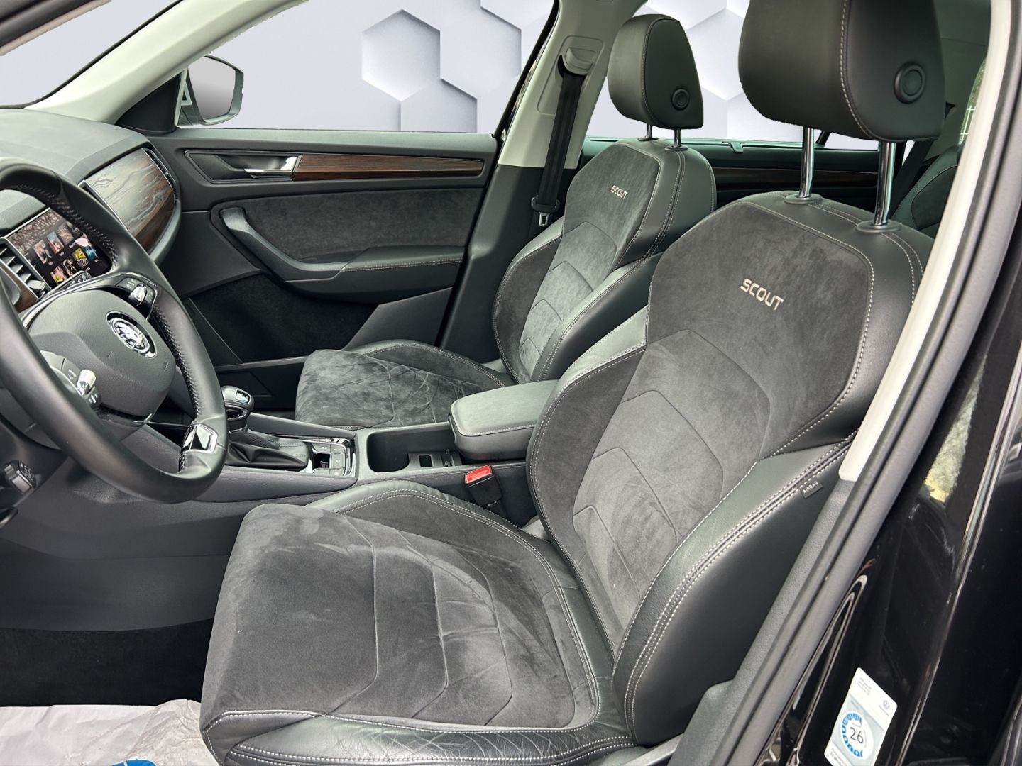 Kodiaq Scout 4x4 2.0TDI AHZV PanoDach ACC 360°Ka