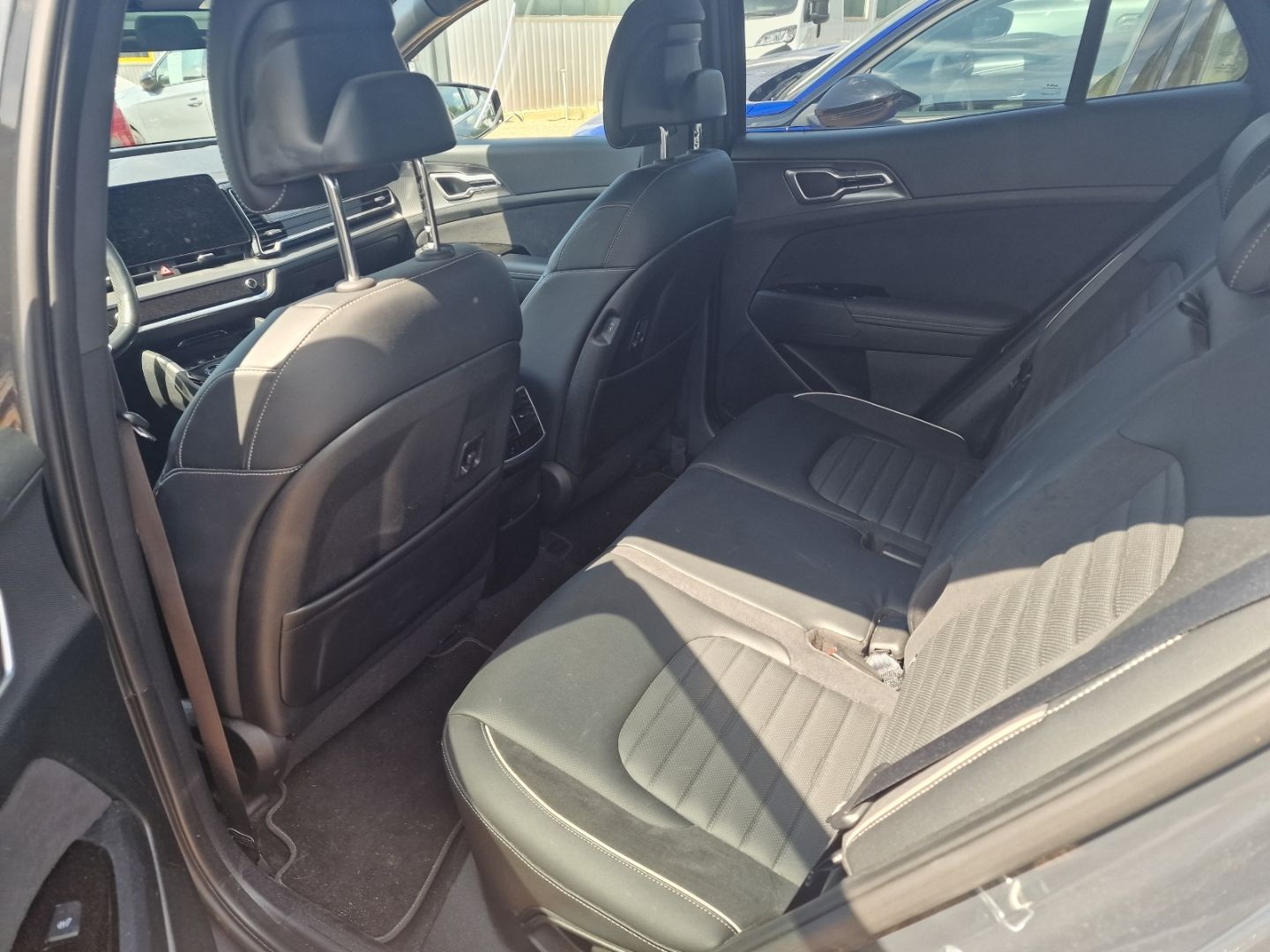Fahrzeugabbildung Kia Sportage GT-Line Plug-in Hybrid 4WD Navi Leder A