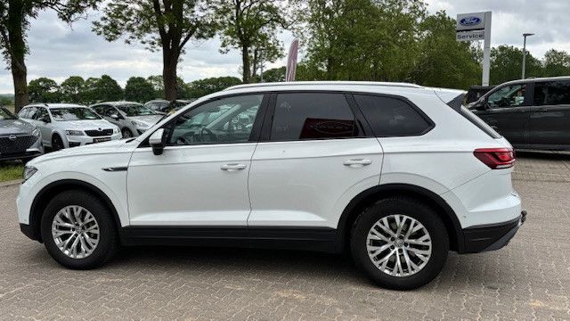 Fahrzeugabbildung Volkswagen Touareg V6/4Motion/Leder/AHK/Luftfahrwerk/4xKlim