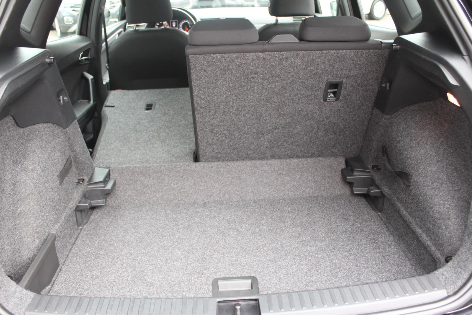Seat Arona FR/Sportpaket/AHK/SHZ/PDC Kamera Garantie