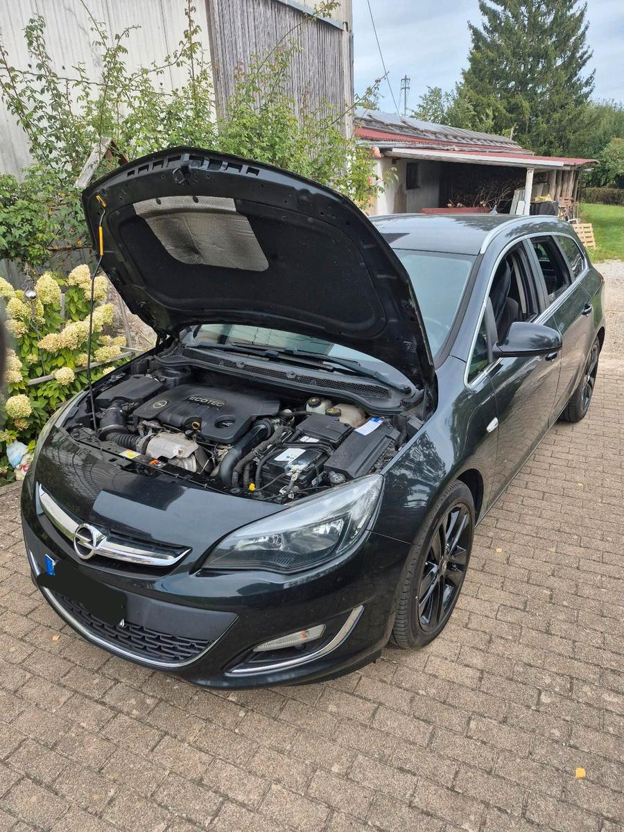 Opel Astra, 2014