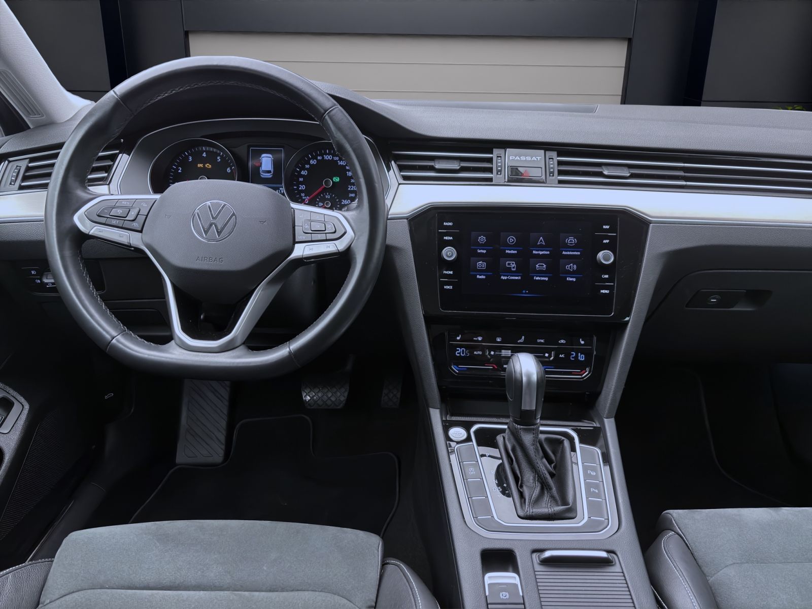 Volkswagen Passat Variant - Bild 14