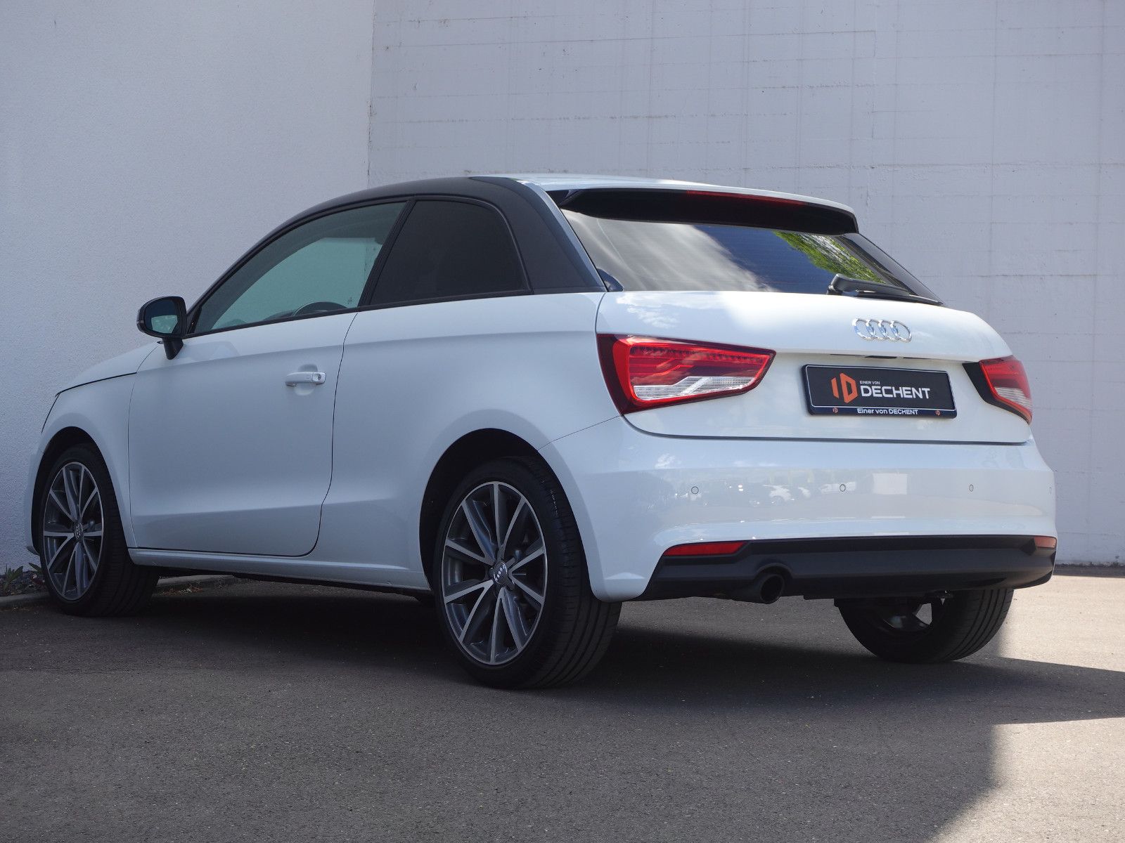 Fahrzeugabbildung Audi A1 sport ultra 1.0TFSI,Navi,Xenon,Sitzhzg,17"Alu