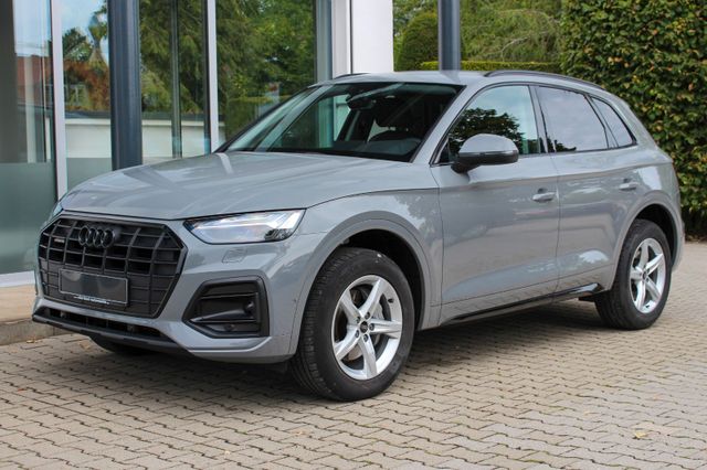 AUDI Q5 40 TDI / MMI PLUS / MAGNETIC / VIRTUAL / LED