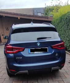 2021 BMW IX3 照片 2
