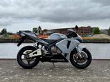 Honda CBR 600 RR PC 37 - Sonderlackierung Porschegrau - Offers