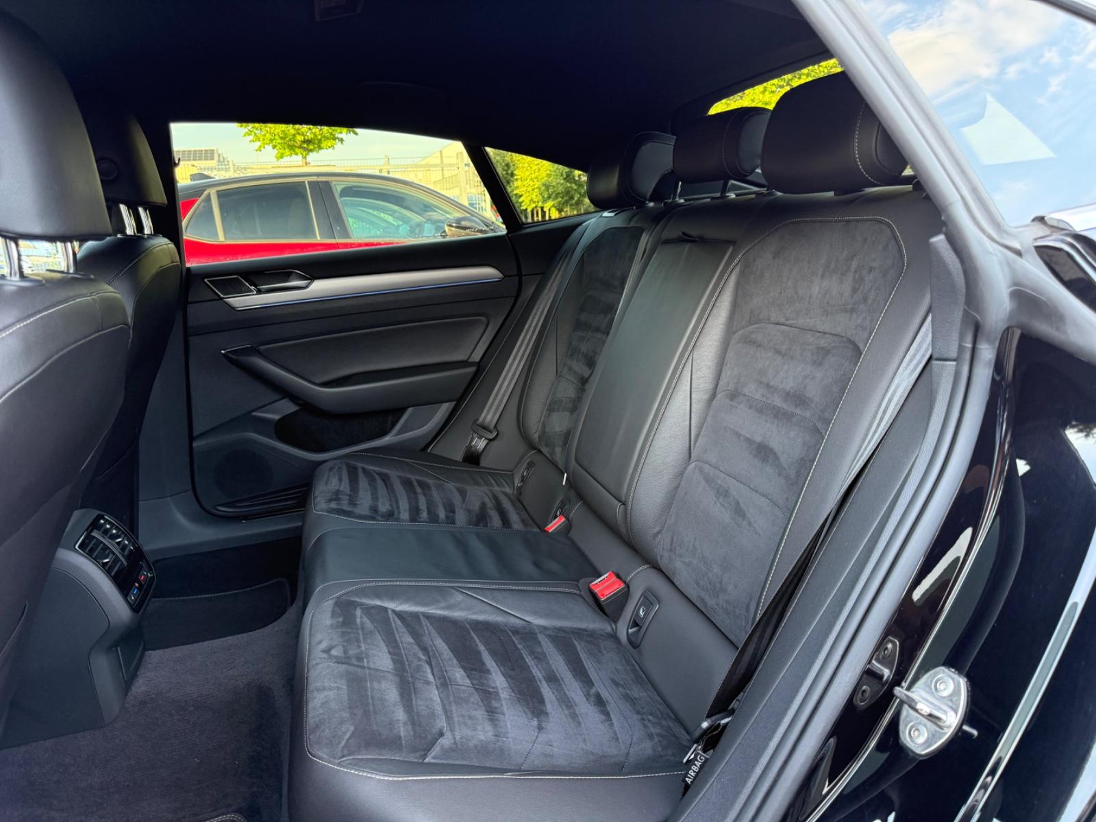 Volkswagen Arteon 2x R Line 2.0 TSI DSG 4M*ACC*Spur*StdHzg