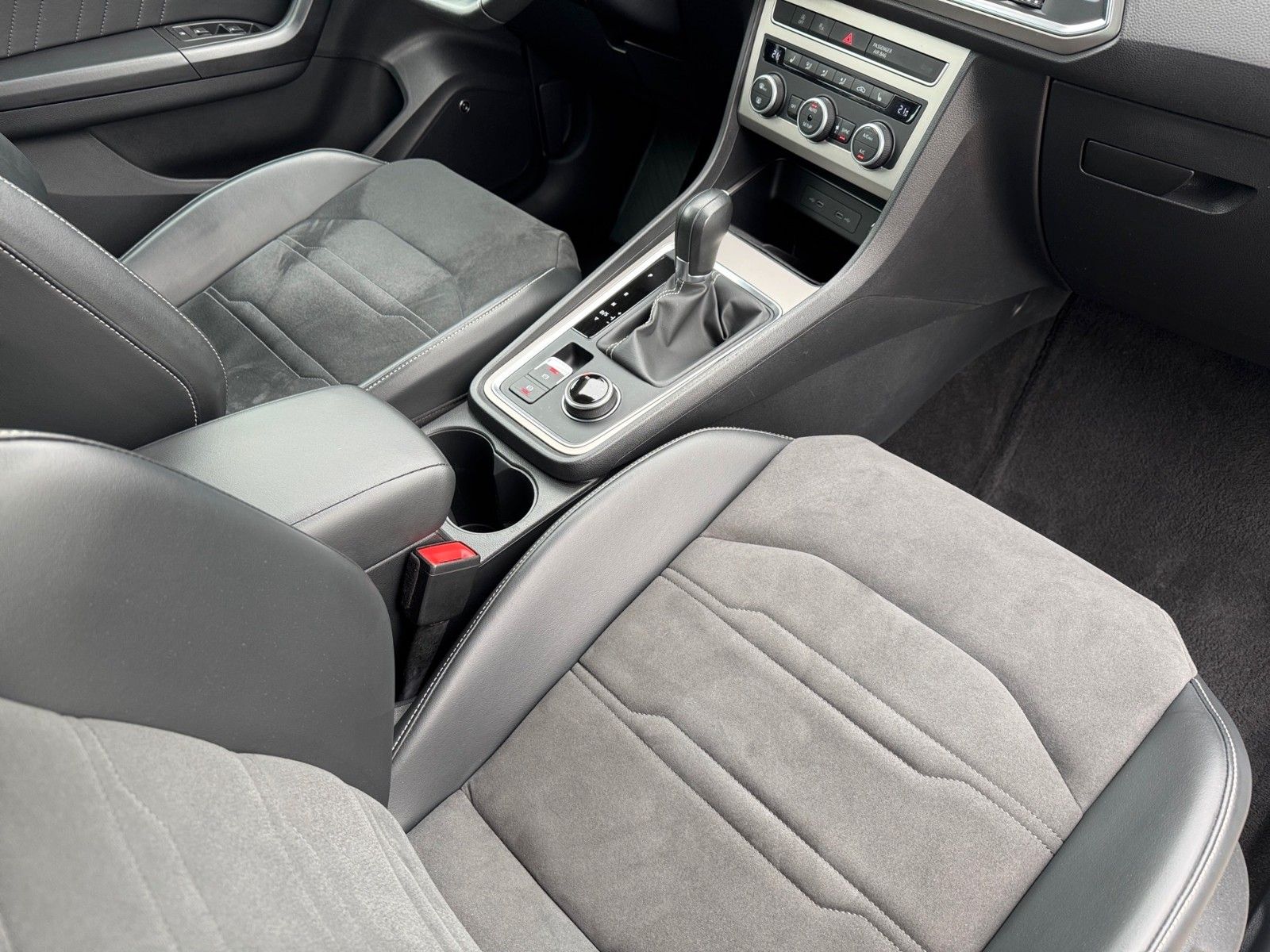 Fahrzeugabbildung SEAT Ateca Xperience 1.5 TSI
