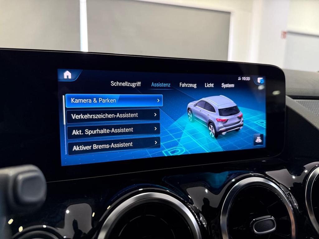 Mercedes-Benz GLA 250